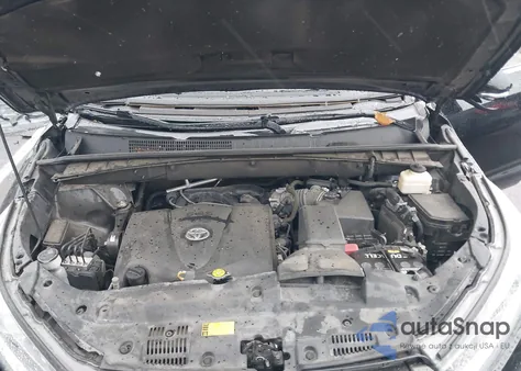 2018 Toyota Highlander Se from USA, damaged, VIN 5TDJZRFH4JS804876